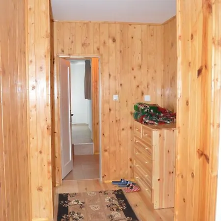 Даяна Momchilovtsi (Smolyan)