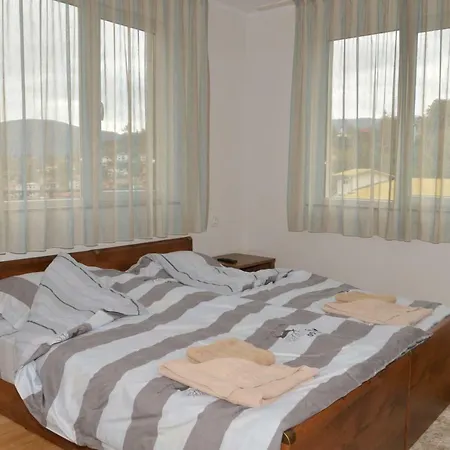 Guest house Даяна *